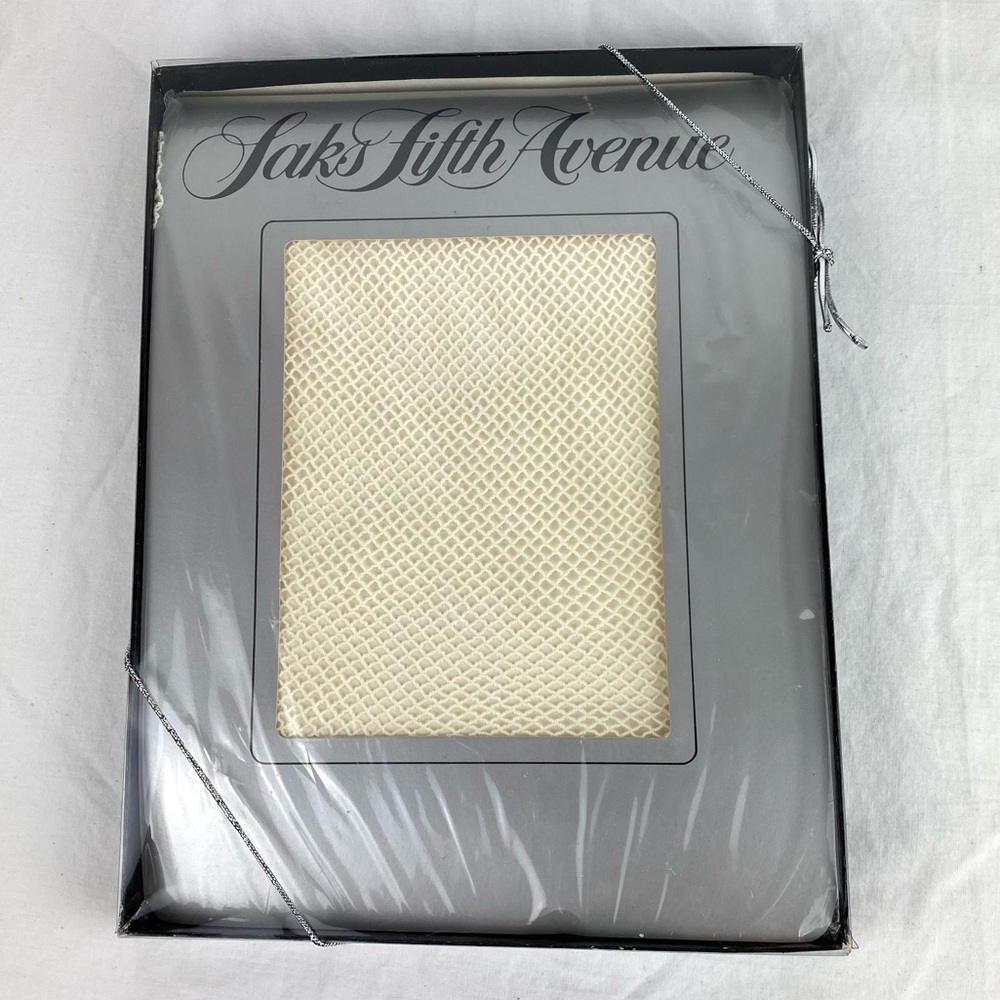 Vintage Fishnet 100% Nylon Stockings Saks Fifth Avenue White Cream NOS